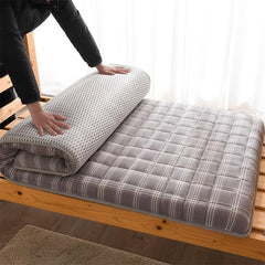 Japanese Futon Mattress - Foldable Guest Bed for Camping, Dorm & Sofa, Lightweight Yoga/Tent Mat, Ultra-Soft