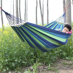 Backyard Patio Hammocks Outdoor Thickened Canvas Outdoor Bent Wooden Stick Hanging Sheet Double Hammock Swing Dormitory Camping Camping Essentials(Red,B)