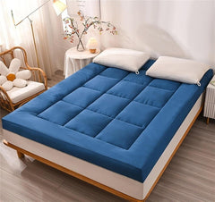 Camping Mattress, Adult Japanese futon Mattress, Portable Foldable Thick Floor Sleeping mat, Suitable for Home, Travel, car use.(White,150 * 200cm)