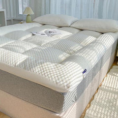 Soft futon Mattress, Thick, Portable and Foldable, roll-up Double Sofa Bed, Soft and Breathable, Suitable for Dormitory or Family Room.(Green,150x200cm)