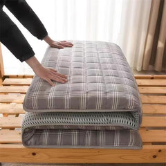Japanese Futon Mattress - Foldable Guest Bed for Camping, Dorm & Sofa, Lightweight Yoga/Tent Mat, Ultra-Soft