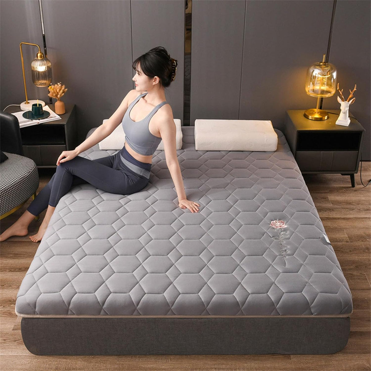 Mattress, Soft and Comfortable Futon Tatami Mattress Folding Japanese Style Bed Roll Floor Sofa Bed Apartment Mattress,Gray,90x190x5cm